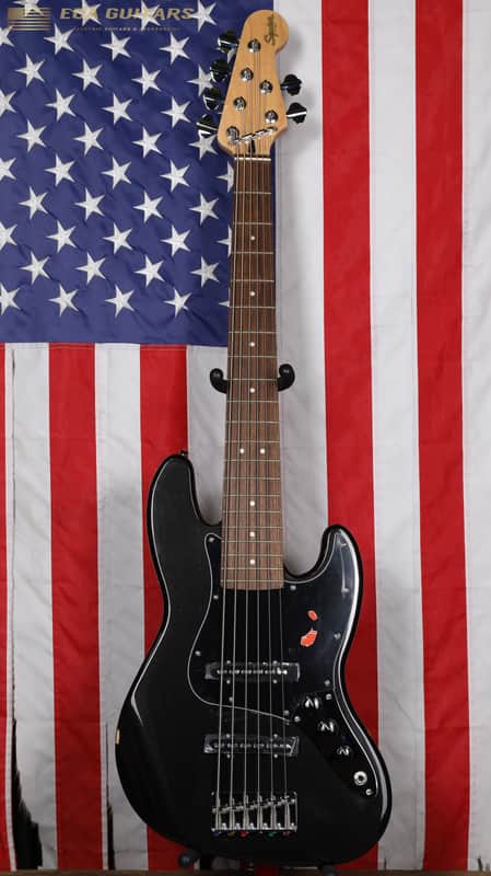 Squier Affinity Jazz Bass VI