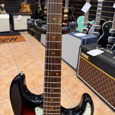 Fender American Vintage II 61 Stratocaster 2024 - 3 Color Sunburst image 4