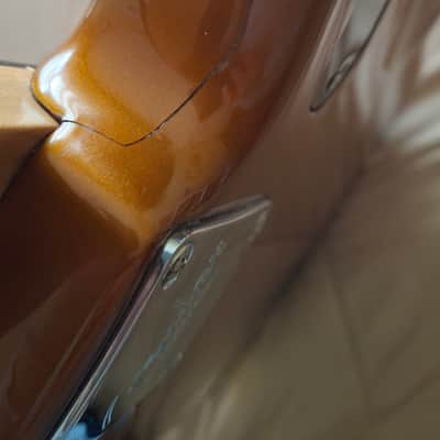 Fender Deluxe Series Toronado 2005 - 2006 - Caramel Metallic image 9