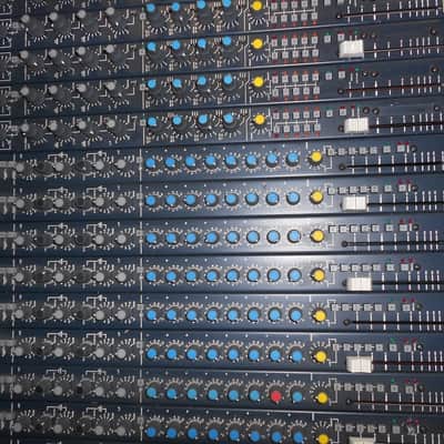 Soundcraft-8000-mixing-console-32-x-8-recording-mixer-works-great-tested image 17