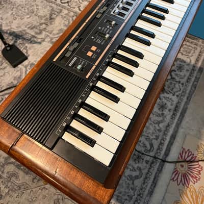 Casio MT-52 Casiotone 44-Key Synthesizer 1980s - Black