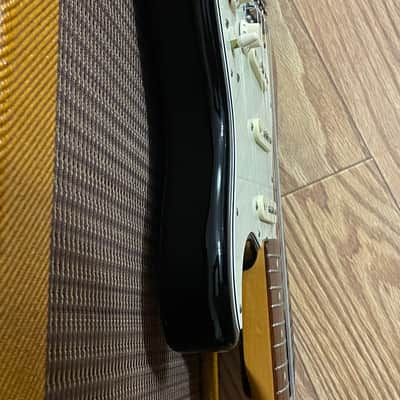 Fender Classic Series '60s Stratocaster with Texas Special Pickups 1999 - 2018 - 3-Color Sunburst image 6