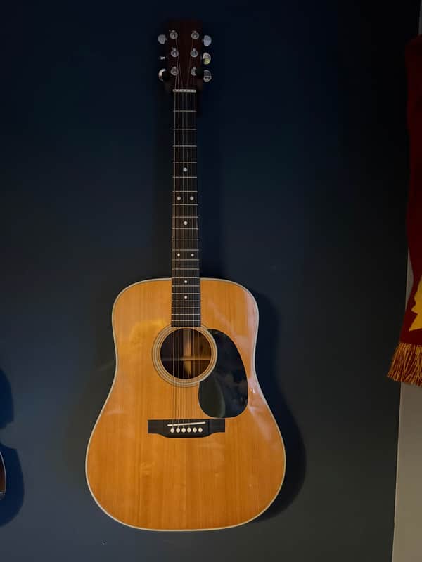 1972 Martin D-28 Natural image 1