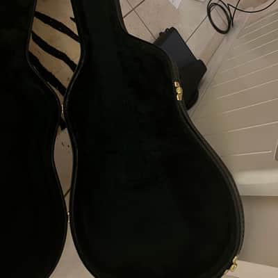 Martin 12C350 00-Size Hardshell Acoustic Guitar Case 2010s - Black image 6