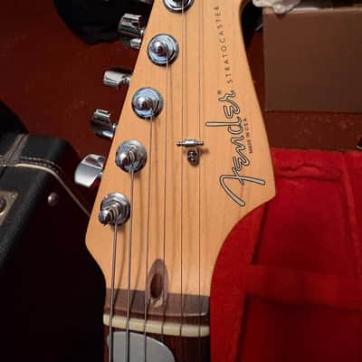 Fender 2004 Fender 50th Anniversary Standard with case image 5