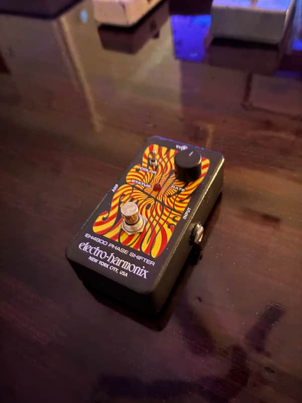 Electro-Harmonix Nano Small Stone EH4800 Phase Shifter V2 2021 Electro-Harmonix Nano Small Stone EH4800 Phase Shifter V2 2021