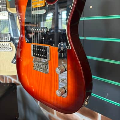Fender Modern Player Telecaster Plus Honeyburst 2013 Electric Guitar image 5