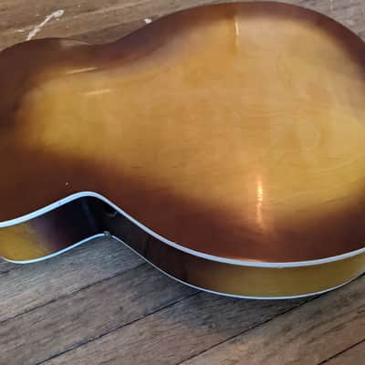 Lafayette V-31 Arched Top Hollow Body Guitar 1960s Sunburst Cutaway Japan  Teisco image 8