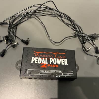 美品VOODOOLAB PEDALPOWER2PLUS マウントキット付！ Pedal Power® 2