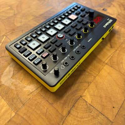 Roland P-6 AIRA Creative Sampler 2024 - Present - Black - EXCELLENT image 7