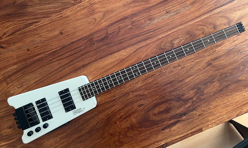 Hohner B2