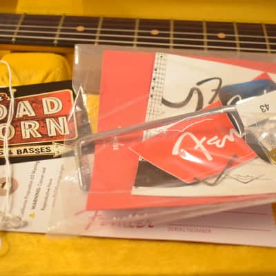 Fender Mike McCready Stratocaster 3-Color Sunburst Rosewood Fingerboard image 14