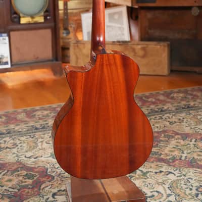 Eastman AC122-2CE-DLX-SB Cedar/Sapele Sunburst Cutaway Grand Auditorium Guitar w/Fishman Pickup #3693 image 9