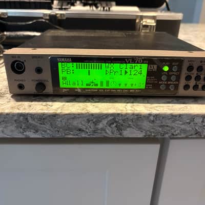 YAMAHA WX5 MIDI Wind Controller with VL70-m Virtual Acoustic Tone Generator image 3