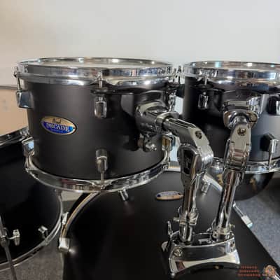 Pearl Decade Maple 22,10,12,16 Drum Kit - Satin Black Slate image 3