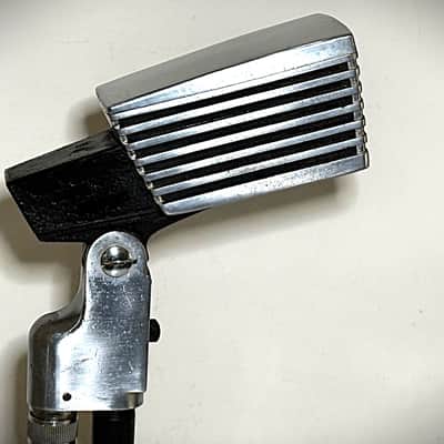 Rare 1960's Calrad DM-18 Dynamic Microphone, works, original element, with stand image 1