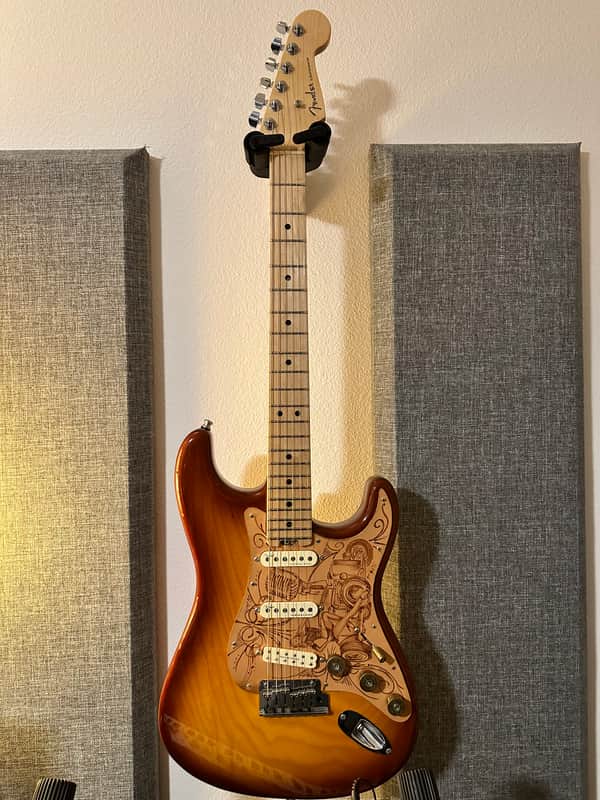 Fender American Deluxe Stratocaster 2004 - 2010 | Reverb