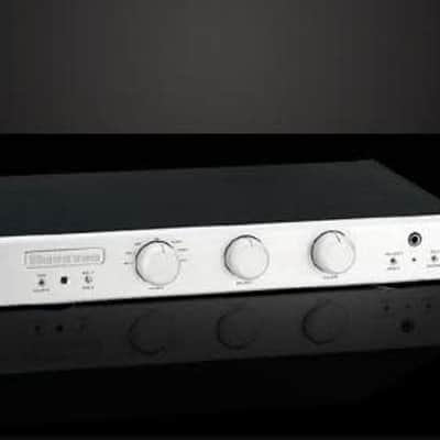 Bryston BP26 Preamplifier with PS3 Power Supply image 2