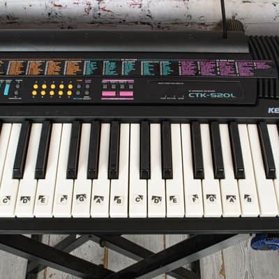Casio 1996 CTK-520L 61-Key Digital Keyboard w/PSU & Sheet Music Stand VINTAGE image 3