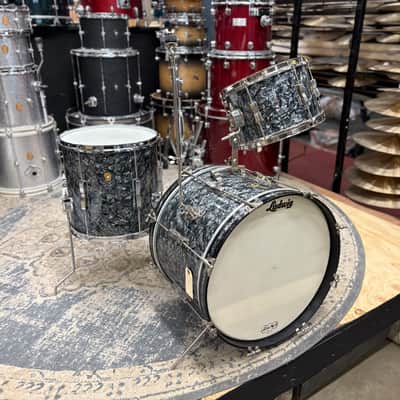 Ludwig Club Date 12-14-20 - 1960s - Black Diamond Pearl image 3