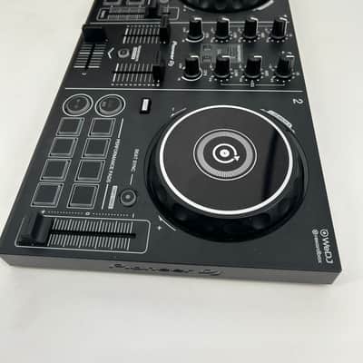Pioneer DJ DDJ-200 2019年製 Pioneer DDJ-200 2-Channel WeDJ Smart DJ Controller 2019 - Present