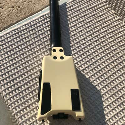 Steinberger GLB 2S 2000's - White MADE IN THE USA GIBSON FACTORY image 19