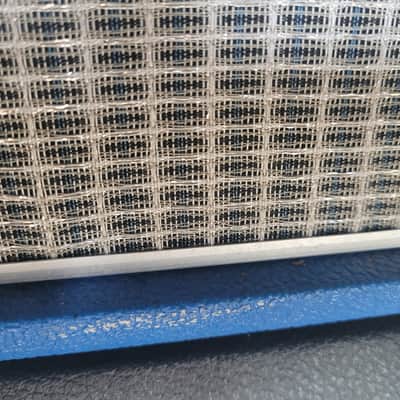 Fender '68 Custom Deluxe Reverb Limited Edition 2-Channel 22-Watt 1x12" Guitar Combo 2010s - Electric Blue image 3