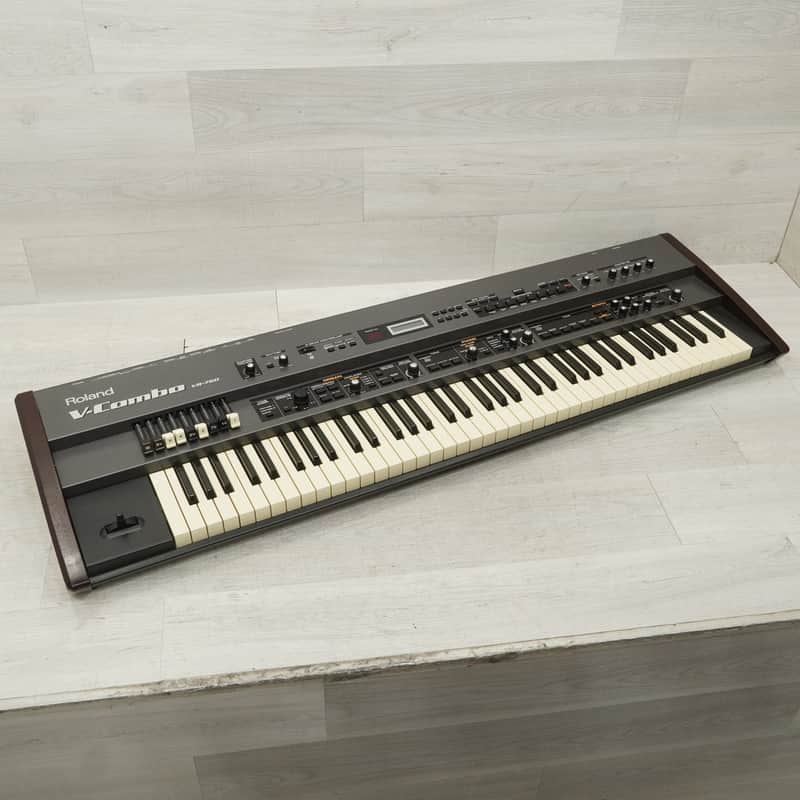 Roland VR-760 76-Key V-Combo Organ | Reverb