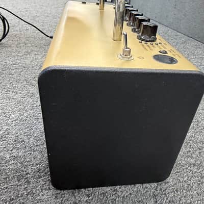 Yamaha THR5A 10-Watt 2x3" Stereo Digital Modeling Acoustic Guitar Combo 2012 - Present - Gold image 6