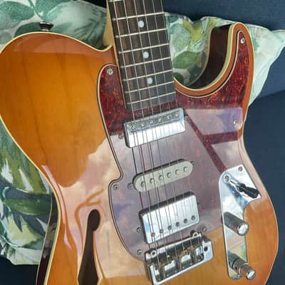 Fret-King Country Squire Semitone De Luxe Honeyburst Telecaster thinline type electric guitar image 21