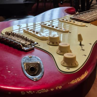Fender Limited Edition Roadworn Vintera 60s 2022 - Nitrocellulose CAR image 1
