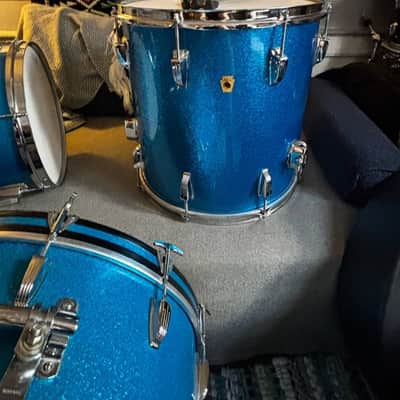 Ludwig 3 ply maple 1969 - 12,13,16,22 Blue sparkle image 6