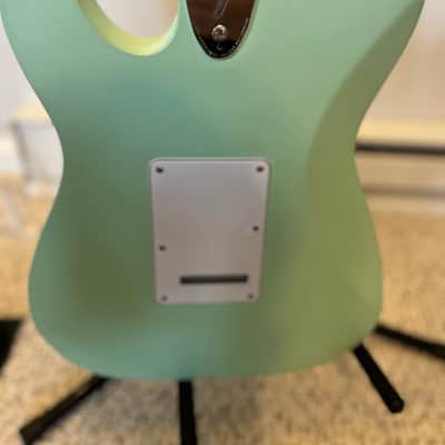 Fender Vintera Road Worn '70s Telecaster Deluxe image 11