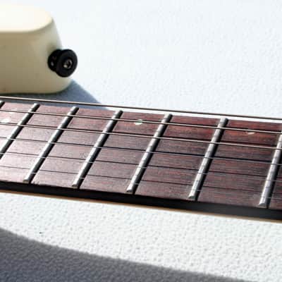 ESP The Junior 80s lawsuit headstock - White image 3