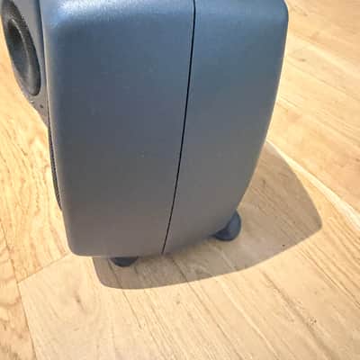 Genelec 8020D (PAIR) 4" Powered Nearfield Studio Monitor - Gray image 2