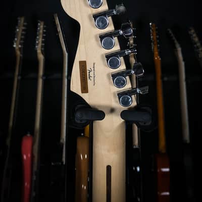 Squier Sonic Stratocaster  - Limited Edition Graffiti Yellow image 8