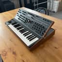 Sequential Pro 3 SE 37-Key 3-Voice Monophonic / Paraphonic Synthesizer - Black with Wood Sides