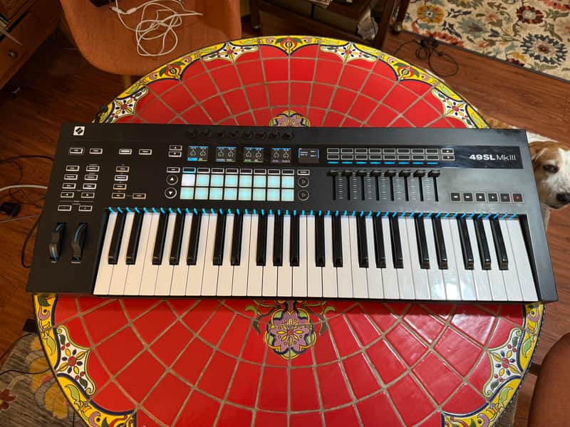 Novation ReMOTE 49 SL MKIII MIDI Controller