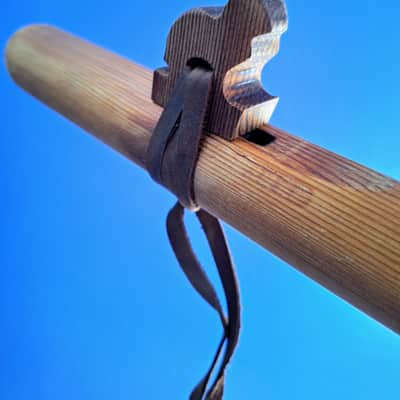 Blue Bear Flutes Native American 5 Hole Flute Low E 2023 - Western Cedar - Rabbit Totem image 6