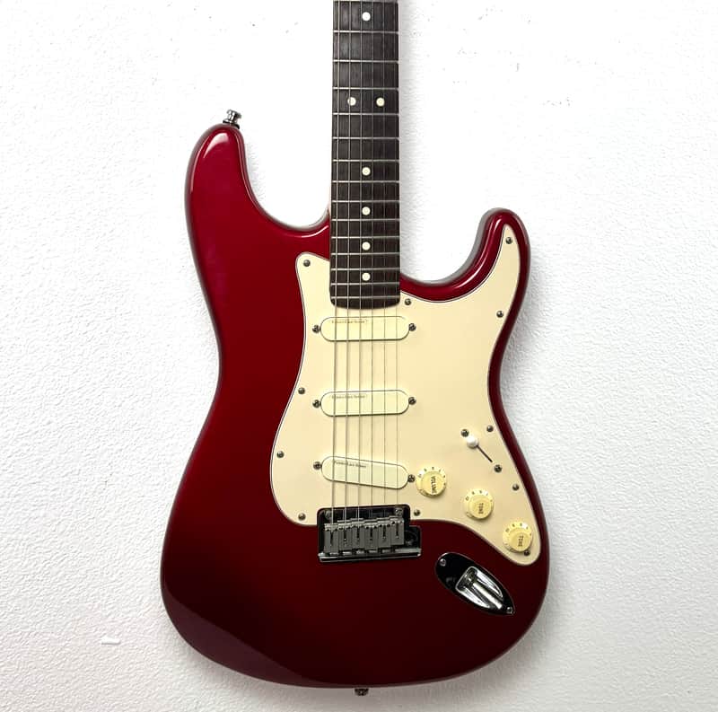 Fender Stratocaster Plus Deluxe  1991 - Candy Apple Red image 1