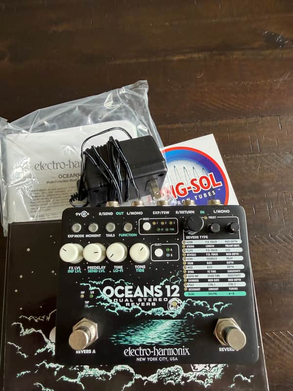 Electro-Harmonix Oceans 12