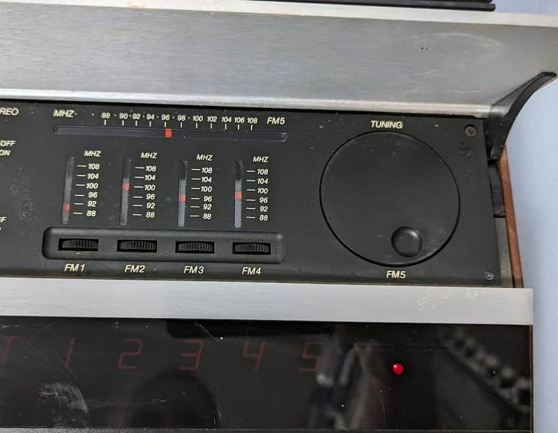 Ampli-Tuner Bang & Olufsen Beomaster 2400-2 - Photo, audio & vidéo