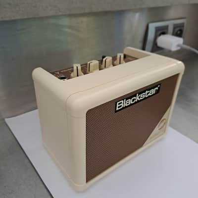 Immagine Blackstar Fly 3 Acoustic 3-Watt 1x3" Battery-Powered Mini Guitar Combo - 3