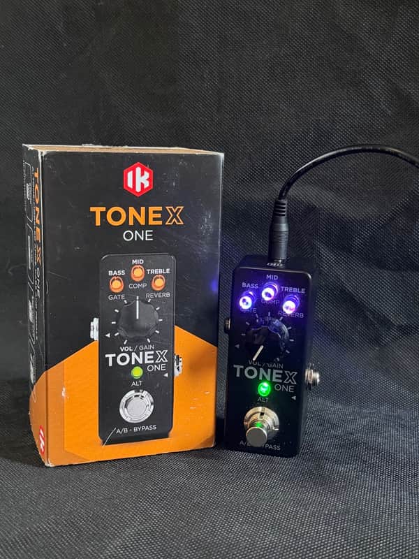 IK Multimedia ToneX One