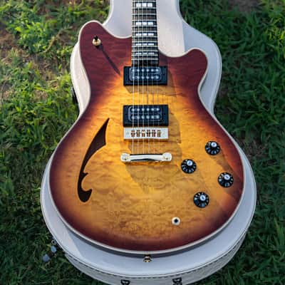 EVH SA-126 Special QM - Tobacco Sunburst EVH SA-126 Special Semi-Hollow Electric guitar - UNPLAYED in Case image 12