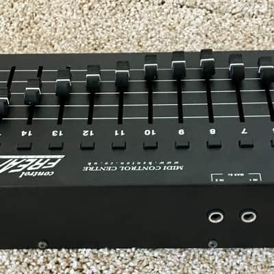 DTM・DAW KENTON Control Freak DTM・DAW KENTON Control Freak Kenton Control Freak Live