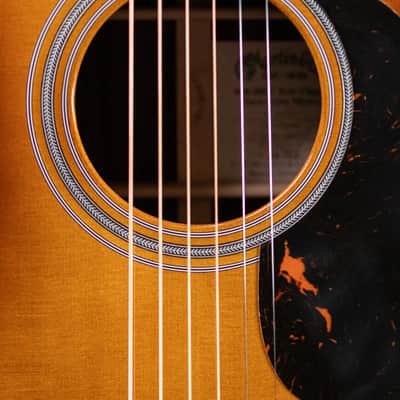 Martin OOO-28 EC Eric Clapton Signature Acoustic Guitar - 1935 Sunburst with Hardshell Case image 10