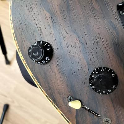 Ibanez RGEW521ZC Electric Guitar with Unique Design image 4