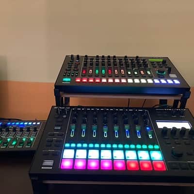 Stand Roland Tr8s & Roland Mc707 - 3dstudiofurniture image 4