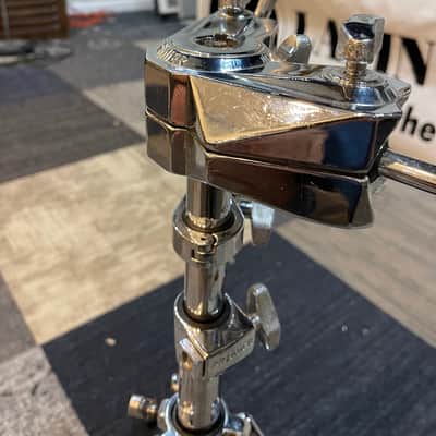 Premier Double Tom Mount with Stand APK XPK image 14
